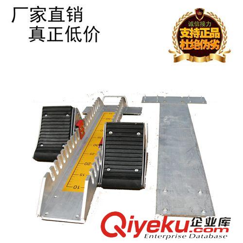 田徑用品 比賽用跨欄架 折疊式跨欄架  固定式跨欄架