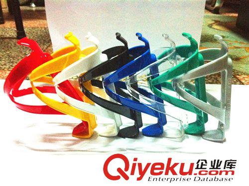 水壺架  水壺 高強度工程塑料 自行車配件 水壺架 PC水壺架 韌性好 塑料水壺架