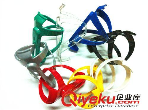 水壺架  水壺 高強度工程塑料 自行車水壺架 PC水壺架 塑料水壺架 8個顏色可選原始圖片3