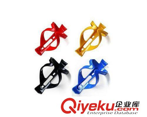 水壺架  水壺 高強(qiáng)度工程塑料 自行車配件 水壺架PC水壺架 韌性好 塑料水壺架
