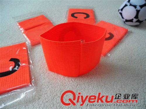 護(hù)具 批發(fā)運(yùn)動(dòng)必備隊(duì)長專業(yè)足球比賽隊(duì)長袖隊(duì)長標(biāo)志原始圖片2