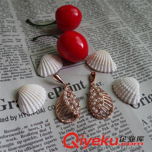 飾品/發夾/頭飾 飾品 女款新款上市 鑲鉆 樹葉葉片 吊墜 耳環 耳飾