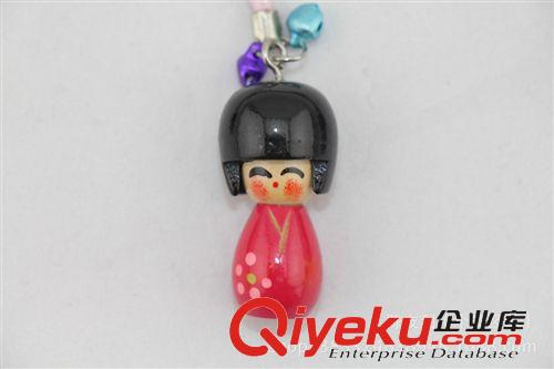 木制擺件掛件 【廠家直銷】熱賣木制工藝品/鑰匙掛件手機(jī)掛件/日本娃娃鑰匙扣原始圖片3
