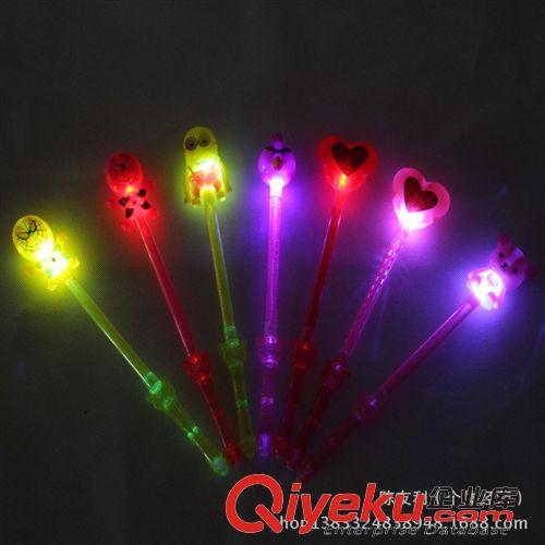 發(fā)光玩具 閃光撥浪鼓 兒童撥浪鼓 LED發(fā)光撥浪鼓 地?cái)偘l(fā)光撥浪鼓