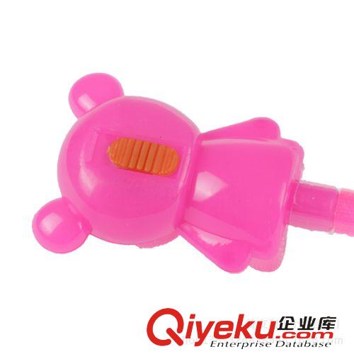 發(fā)光玩具 多款圖案隨機(jī)發(fā)貨 卡通閃光口哨棒 發(fā)光 批發(fā)018 地?cái)偭x烏原始圖片3