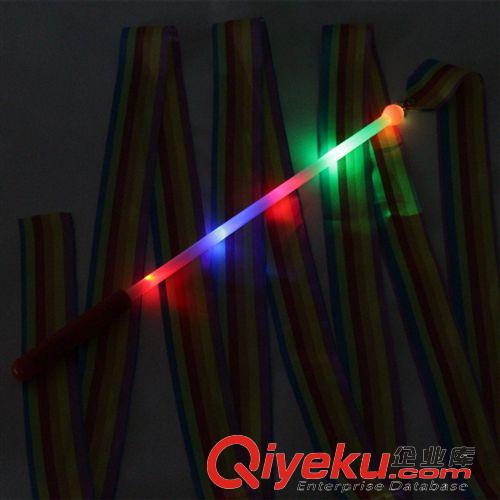 發(fā)光玩具 發(fā)光藝術(shù)體操彩帶、健身用品、體育器材、舞蹈用品、桿發(fā)光彩帶原始圖片2