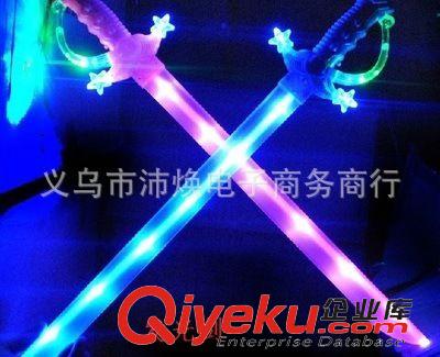 發(fā)光玩具 閃光音樂(lè)大刀劍 小孩發(fā)光玩具批發(fā) 地?cái)傌?2014夜市熱賣(mài)貨源原始圖片2