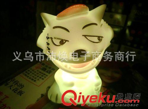 小夜燈 灰太狼七彩小夜燈 led小夜燈 夜市地攤貨源禮品批發(fā) 發(fā)光變色夜燈