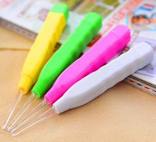 自產自銷 自產 熱銷多功能新型發(fā)光耳勺/防滑發(fā)光掏耳勺3188原始圖片2