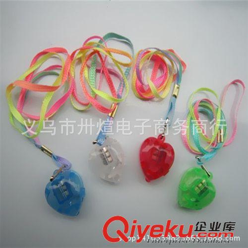 手指燈系列 廠家直銷摔不破燈泡掛件 鑰匙扣 七彩閃光燈泡鑰匙扣掛件批發(fā)原始圖片2