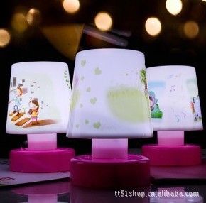 其它燈類 帶接頭小號熒光棒批發 發光手環手鐲 閃光棒演唱會用品