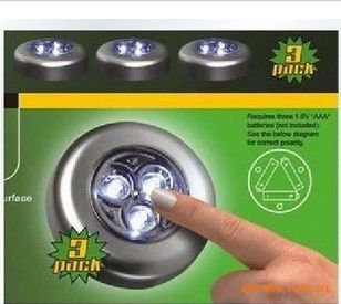 汽車用品 汽車3LED觸摸拍拍燈 后備箱燈 墻壁燈櫥柜燈原始圖片3