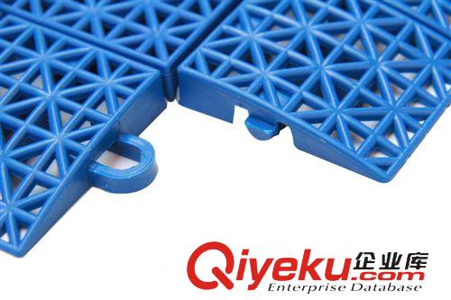 籠式體育設(shè)施懸浮地板 廠家專業(yè)生產(chǎn) 塑料地板 懸浮地板 運動地板 體育場地板原始圖片3