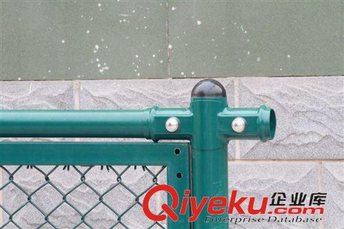 籠式體育設(shè)施圍網(wǎng) 廠家設(shè)計生產(chǎn) 圍網(wǎng) 體育場 籠式體育設(shè)施 足球場圍網(wǎng) 羽毛球原始圖片2