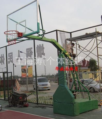 籃球架系列 移動(dòng)籃球架 標(biāo)準(zhǔn)籃球架 戶外籃架 鋼化玻璃籃球板 帶防護(hù)套