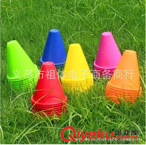 足球訓(xùn)練輔助用品 角旗/ABS標(biāo)桿旗/標(biāo)志桿/足球訓(xùn)練器材標(biāo)志物/障礙物 繞桿