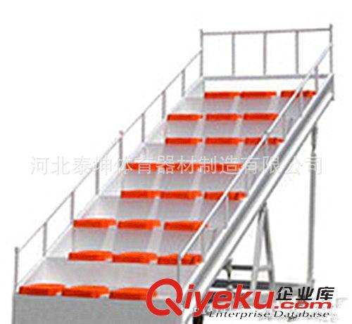 田徑用品 供應(yīng)田徑比賽用品 終點(diǎn)裁判臺  伸縮終點(diǎn)裁判臺  移動式24坐看臺原始圖片2