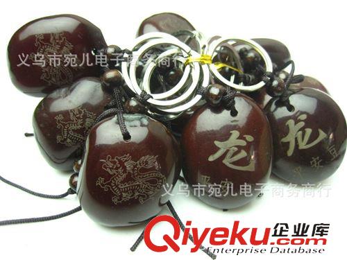 2014新品發(fā)布區(qū) 袋裝 小紅刨子 廚房實用小工具 切絲切片削皮 多功能迷你切菜器