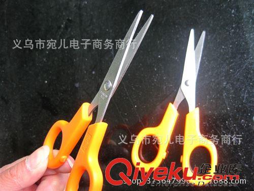 2015新品發布區 12cm 橙色手柄學生剪刀 辦公剪刀 全場一元一件貨源批發原始圖片3