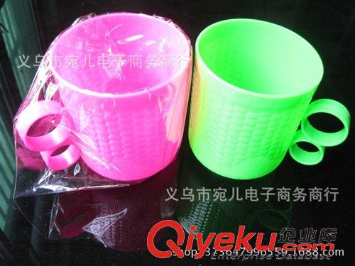 2015新品發布區 一元店 雙耳玉米口杯 塑料漱口杯 義烏小商品全場一元一件批發原始圖片3
