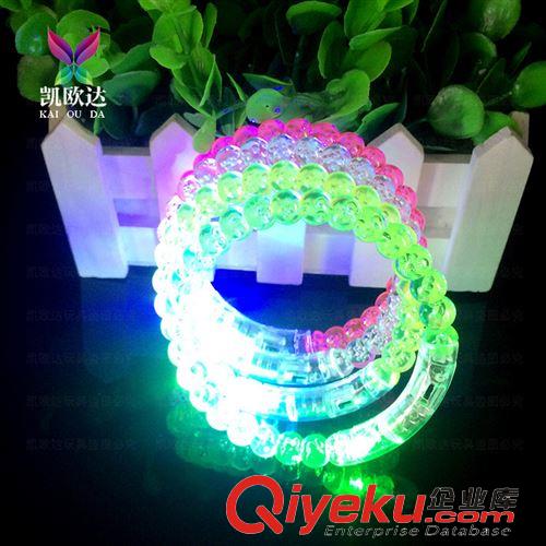 情人節(jié) 婚慶用品 亞克力閃光手鐲 發(fā)光手鐲 電子LED雙閃發(fā)光手環(huán) 地?cái)偀豳u飾品批發(fā)原始圖片2