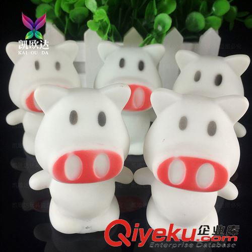 萬圣節(jié)熱賣專區(qū) 七彩發(fā)財豬led創(chuàng)意小夜燈會發(fā)光的兒童玩具批發(fā)義烏地攤貨小玩具原始圖片3