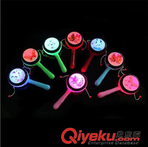 益智玩具 led發(fā)光撥浪鼓 塑料發(fā)光撥浪鼓 閃光撥浪鼓 卡通撥浪鼓 傳統(tǒng)玩具原始圖片2