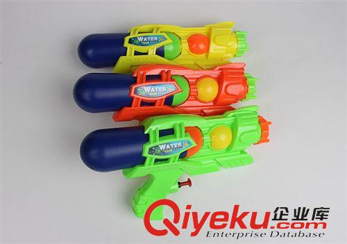沙灘戲水玩具 夏季兒童玩具水槍批發(fā) 戶外沙灘戲水漂流游泳池對(duì)戰(zhàn)必備地?cái)偀徜N(xiāo)原始圖片2