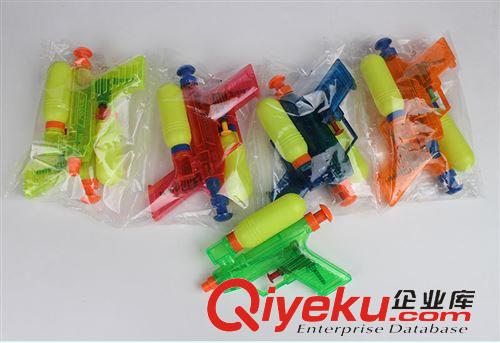 沙灘戲水玩具 批發(fā)供應便攜式透明塑料水槍 迷你玩具水槍 兒童玩具贈品地攤熱銷原始圖片3