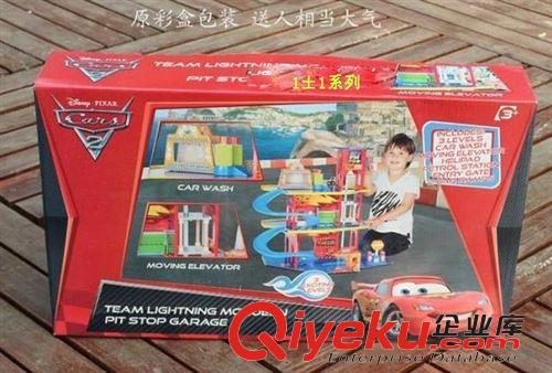 螺母組合/車載軌道/拆裝益智 木制玩具 正品迪士尼disney汽車總動(dòng)員 2代 大型三層停車場(chǎng)原始圖片3