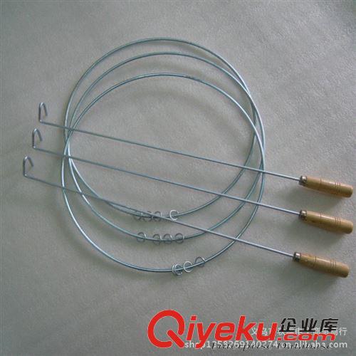 傳統(tǒng)玩具系列 廠家批發(fā) 實(shí)心滾鐵環(huán) 兒童推鐵環(huán) 傳統(tǒng) 鐵圈 帶4個(gè)小環(huán) 童年玩具