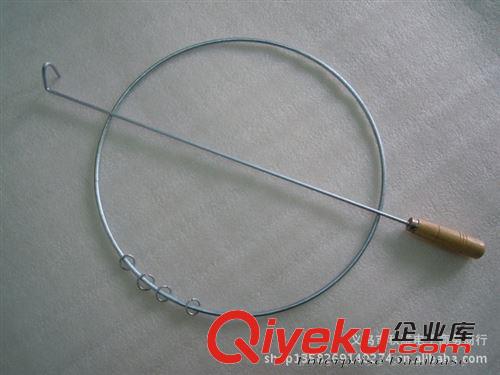 傳統(tǒng)玩具系列 廠家批發(fā) 實(shí)心滾鐵環(huán) 兒童推鐵環(huán) 傳統(tǒng) 鐵圈 帶4個(gè)小環(huán) 童年玩具