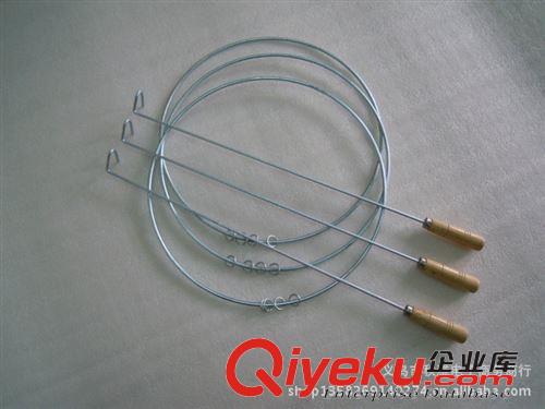 傳統(tǒng)玩具系列 廠家批發(fā) 實(shí)心滾鐵環(huán) 兒童推鐵環(huán) 傳統(tǒng) 鐵圈 帶4個(gè)小環(huán) 童年玩具