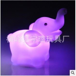 全部產(chǎn)品鏈接 地攤熱賣產(chǎn)品 七彩大象小夜燈廠家直銷led燈 可定制 量大從優(yōu)50g原始圖片2