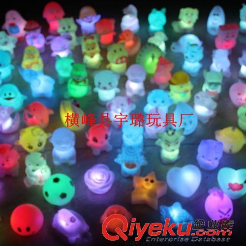 經濟套餐 40多款立體卡通化妝鏡混發套餐【20個一套】卡通鏡子 隨身物品