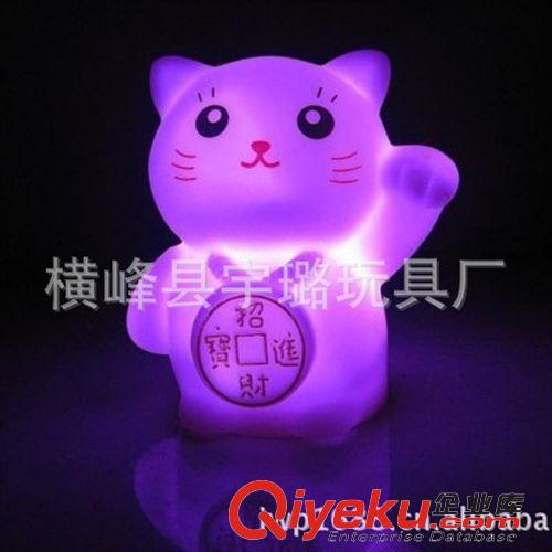 發(fā)光玩具 擺地?cái)傋顭豳u的發(fā)光產(chǎn)品 招財(cái)貓七彩小夜燈 創(chuàng)意小夜燈 led小夜燈