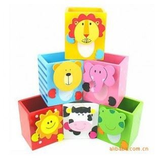 文具 廠家直銷 6款卡通動物木質筆筒帶名片夾子 創意文具小學生{za}