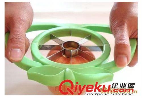 創(chuàng)意家居用品 高品質(zhì)不銹鋼帶手柄加厚蘋果切 水果切 居家便捷用品 廠家讓利價原始圖片2