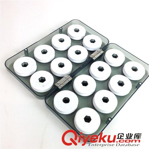 漂盒/工具盒 力博釣具 透明塑料紅蟲盒 配件盒蚯蚓盒活餌漁具垂釣用品批發(fā)