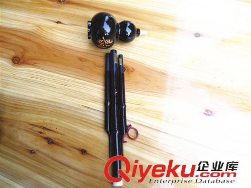 樂(lè)器類 廠家供應(yīng)棗色仿紅木葫蘆絲，精品雙音葫蘆絲，gd葫蘆絲，刻韻字原始圖片2