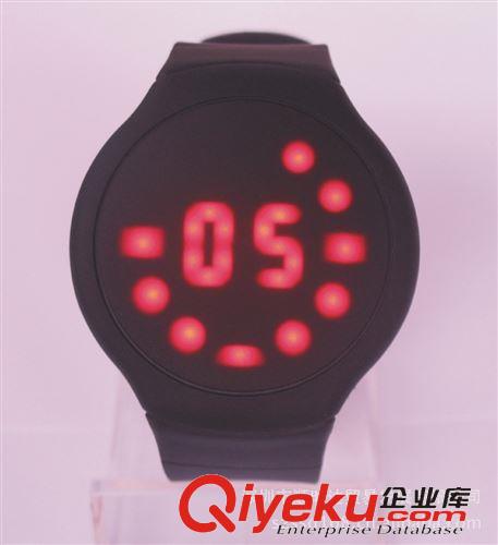 兒童手表 深圳丹士頓鐘表廠加工定制禮品表,促銷表,熱銷果凍手表、低價批發(fā)