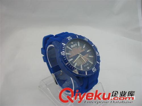 太陽(yáng)能手表 深圳手表OEM_ODM廠家_訂制禮品促銷手表_運(yùn)動(dòng)休閑硅膠光能手表原始圖片2
