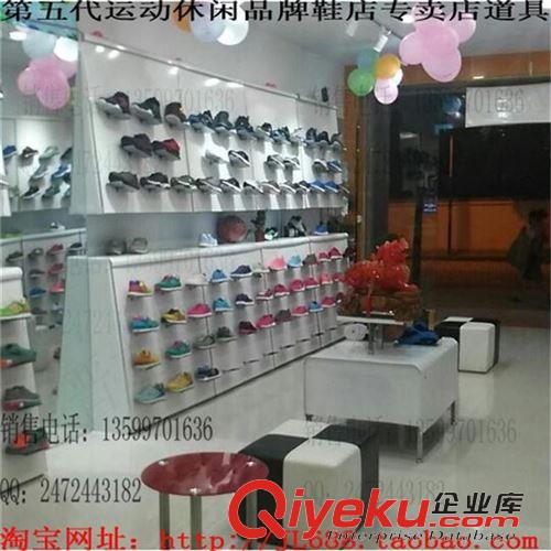 鞋架鞋墻系列 泉州貨架公司定做運動鞋架 玻璃鞋架/服裝展示架道具/鞋墻/靠墻架原始圖片3