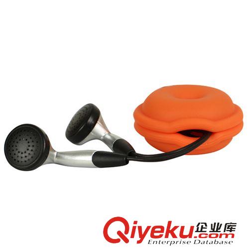 硅膠繞線器 可翻轉(zhuǎn)式硅膠集線器 貝殼吐珠式耳機(jī)集線器 單色耳機(jī)線集線器原始圖片2