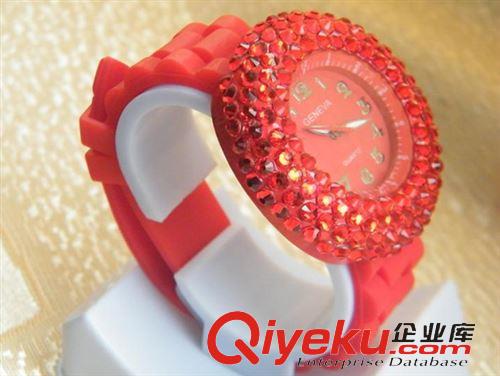 鑲鉆手表系列 皮帶鑲鉆手表 女表 gd皮帶手表 支持混批