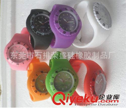 TOY表 多色TOY熱銷