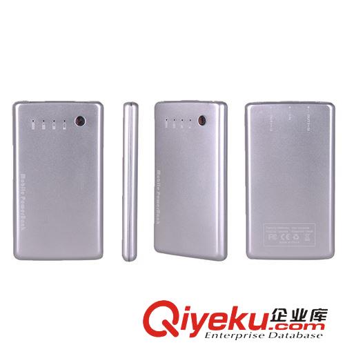 移動(dòng)電源 【廠家供應(yīng)】大容量8000毫安移動(dòng)電源 超薄鋰電移動(dòng)電源原始圖片2