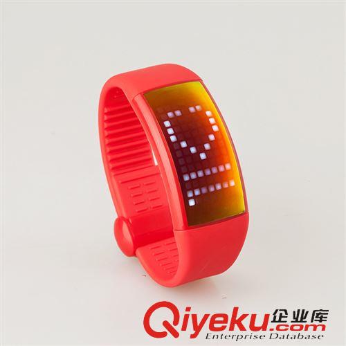 智能環(huán)計步器 【廠家供應(yīng)】新款智能手環(huán)計步器 3D加速手表計步器原始圖片2