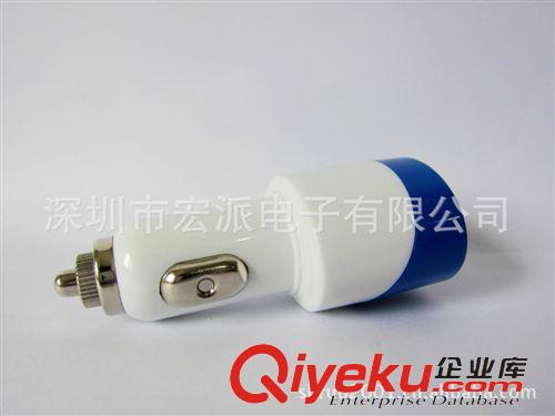 双USB车充，单USB 车充 2.1A双USB输出苹果等手机移动数码汽车户外伴侣车载充电器