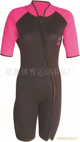 潛水用品 沖浪衣(各種樣品.圖樣及尺寸按客人要求打樣標(biāo)準生產(chǎn)大貨)